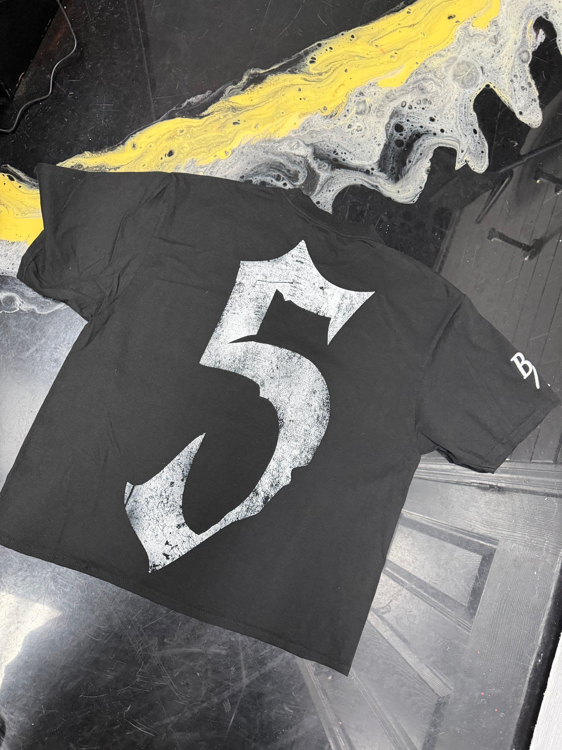 #5 UNLIMITED DRIVE TEE
